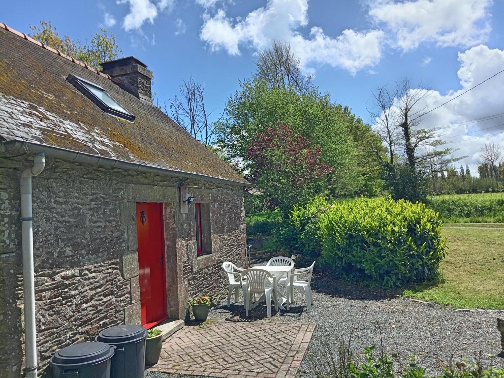 Character Breton Cottage Carhaix-Plouguer Buitenkant foto